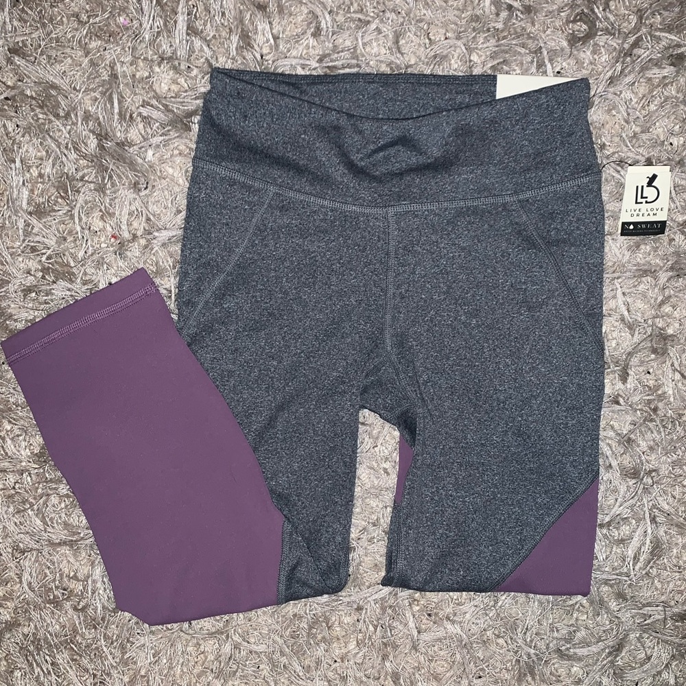 Aeropostale Cropped Leggings NEW WITH TAGS